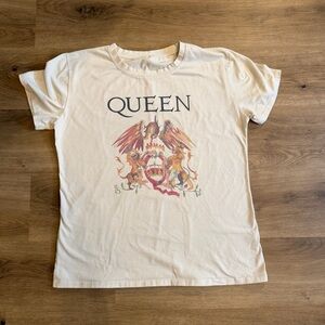 Queen Band Tee Cream Graphic Shirt Classic Rock